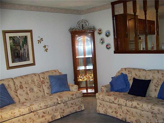 3rd image of 9639 Antigo Dr