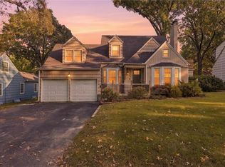 1264 W Gregory Blvd, Kansas City, MO 64113