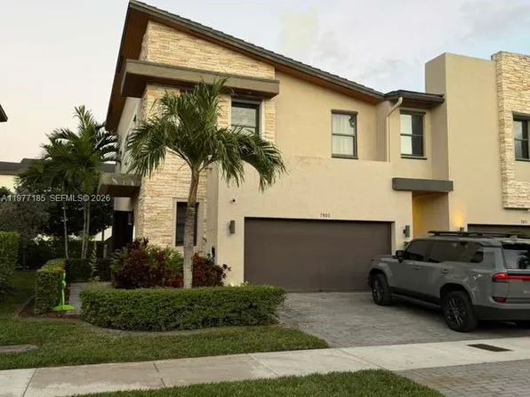 7905 NW 104th Ct, Doral, FL 33178