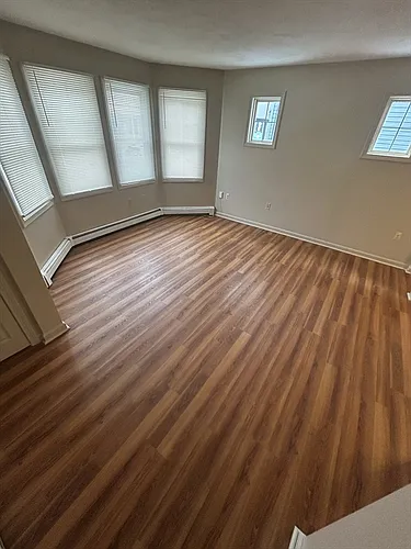 14 Ferndale St Photo 1
