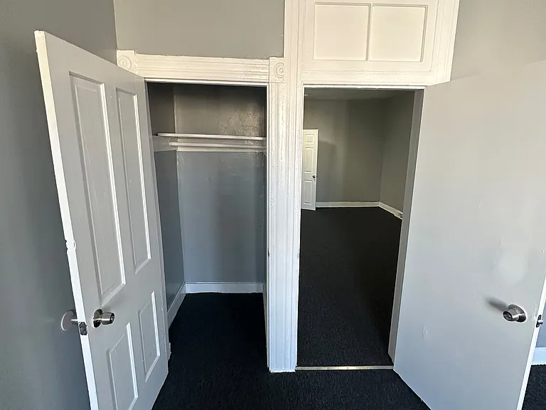 419 N Patterson Park Ave — Photo 10