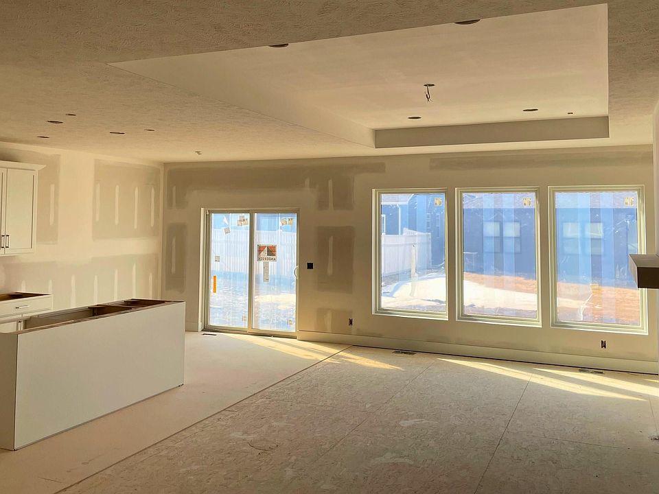 2nd image of 13008 S 49th St
