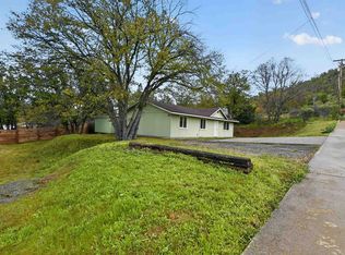 1120 Bluebird St, Yreka, CA 96097