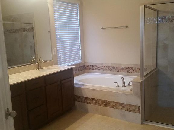 4th image of 131 Magnolia Beach Trl