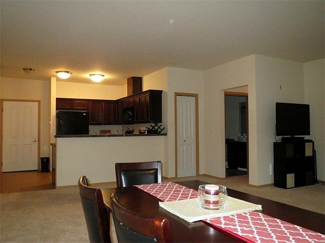 1st image of 1736 10th Ave NE Unit 204
