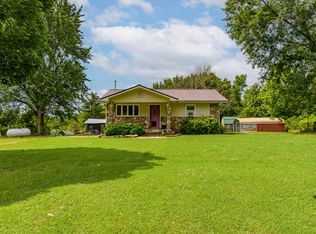 190 Walker Rd, Chadwick, MO 65629