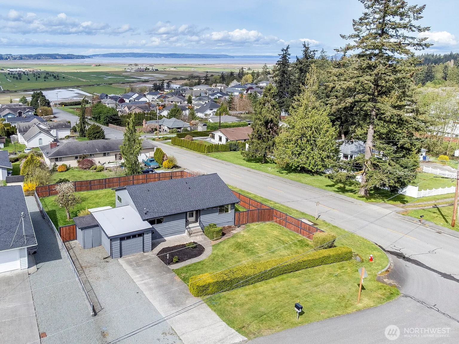 27920 83rd Drive NW photo 1