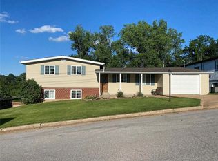 811 High St, Hermann, MO 65041