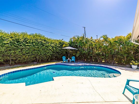 5th image of 3173 SE Pruitt Road