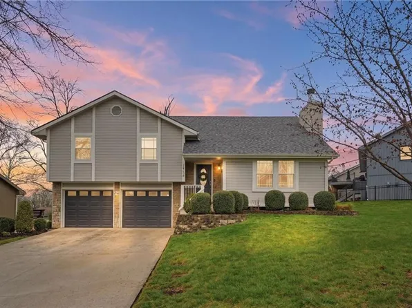 10230 NW 57th St, Kansas City, MO 64152