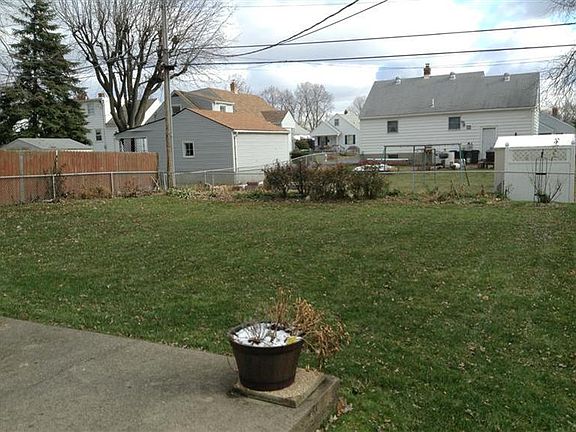 5th image of 3028 Larue Dr