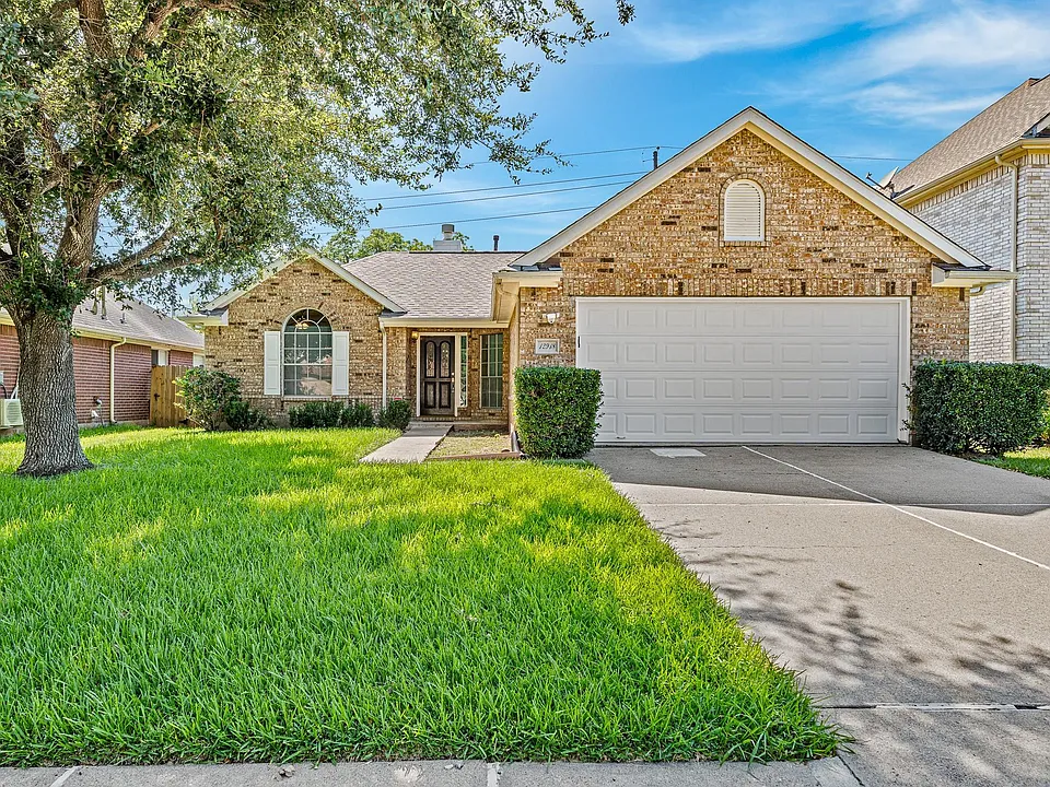 12918 Stratford Mill Ln
