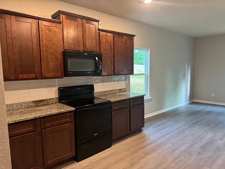 3475 Ridge Hill Pkwy — Photo 13