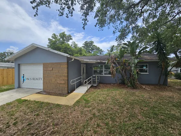 2173 Gladys St, Largo, FL 33774