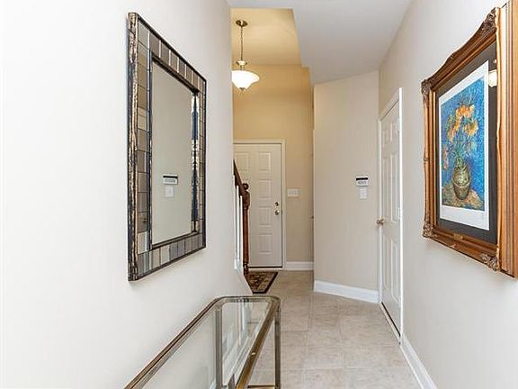 4th image of 3178 Woods Edge Dr