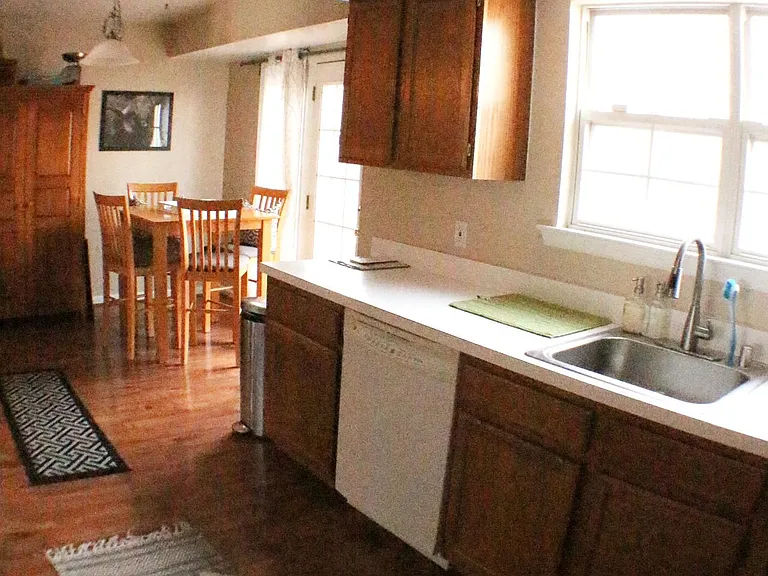 6012 Lands End Ln — Photo 10