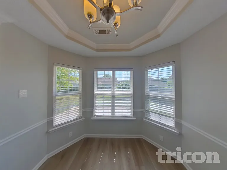 1507 Antebellum Dr — Photo 5