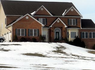 3481 Kabletown Rd, Charles Town, WV 25414