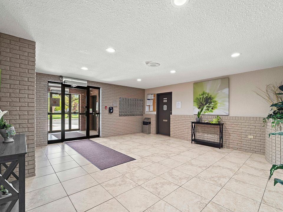 1st image of 50 Merritt Ave #103