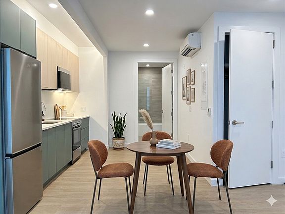 2nd image of 2366 Bedford Ave #362