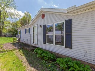 943 Howell Ave, Adrian, MI 49221