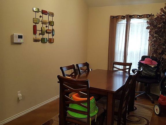 4th image of 217 Woodland Blvd