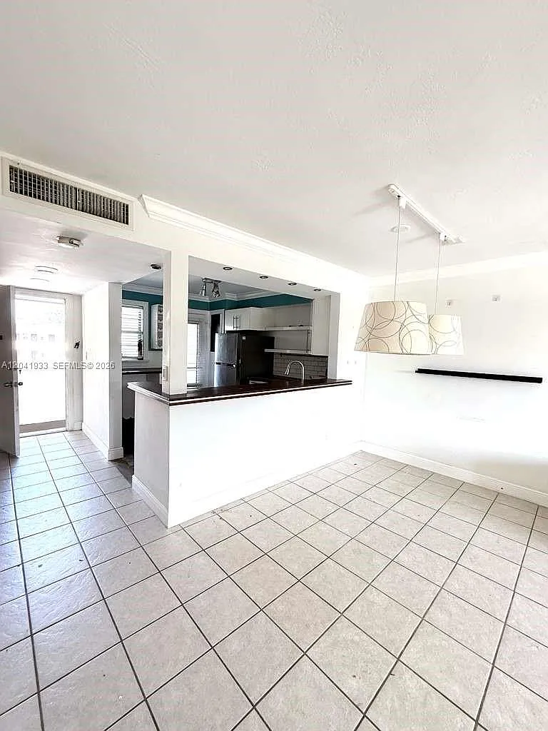Third Horizons Condo — Photo 3