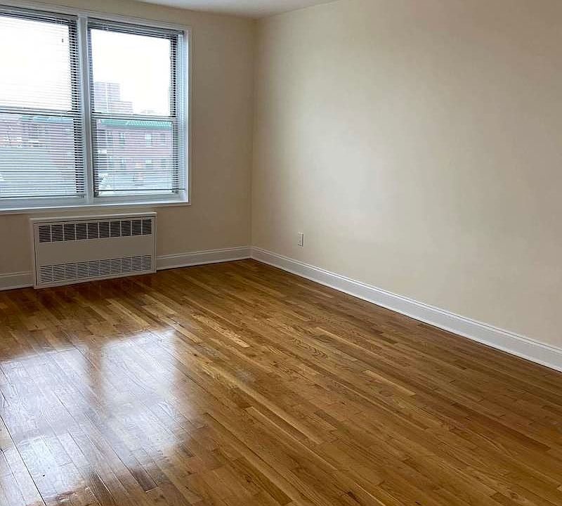 2nd image of 87-15 37th Ave #200