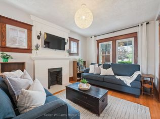 16 Glasgow St N, Guelph, ON N1H 4V4