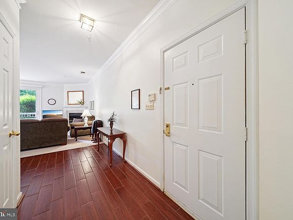 3rd image of 12903 Alton Sq APT 101