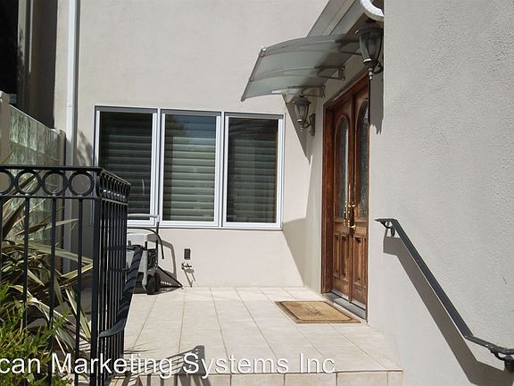 3rd image of 415 Bark Dr