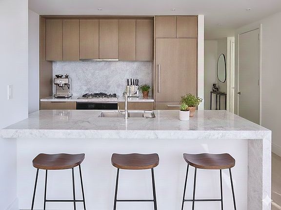 3rd image of 501 3rd Ave #15A