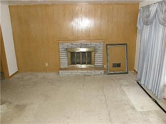 2nd image of 3315 E Meyer Blvd