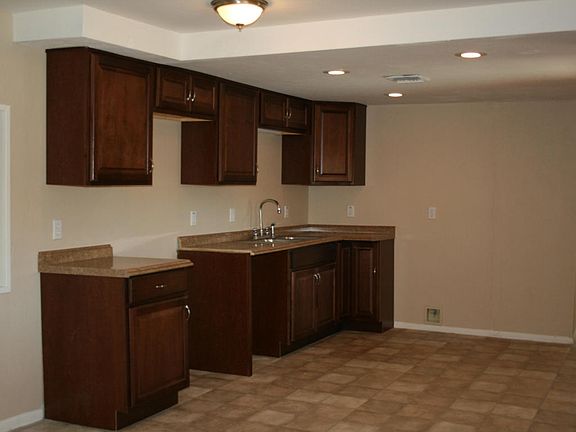 4th image of 6810 S Sorrel Ln