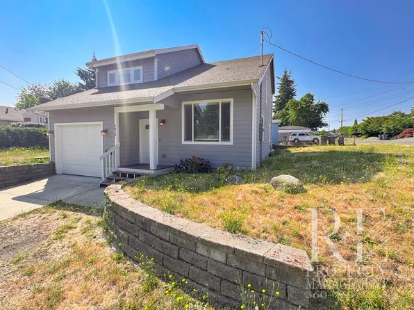 2819 20th St, Bremerton, WA 98312