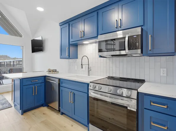 3007 Upcreek Aly Unit 6, Strawn, TX 76475