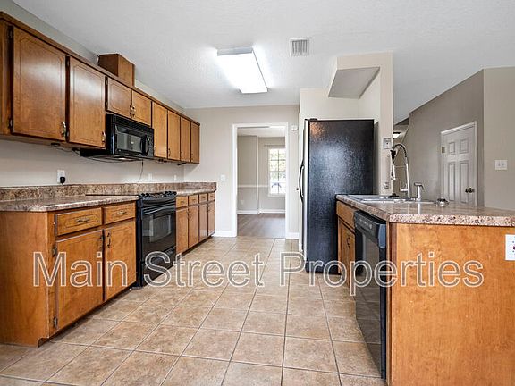 5th image of 5320 Powrie Dr