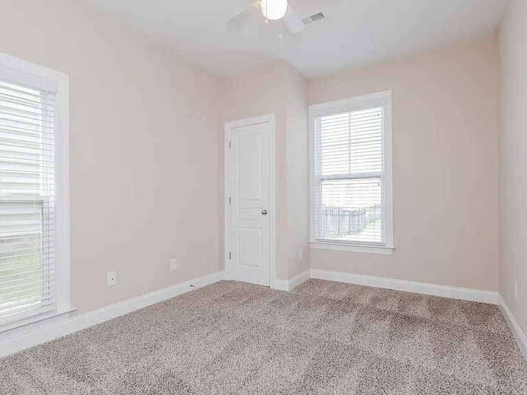 8020 Whitehawk Hill Rd — Photo 12