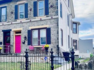 135 E Upsal St, Philadelphia, PA 19119