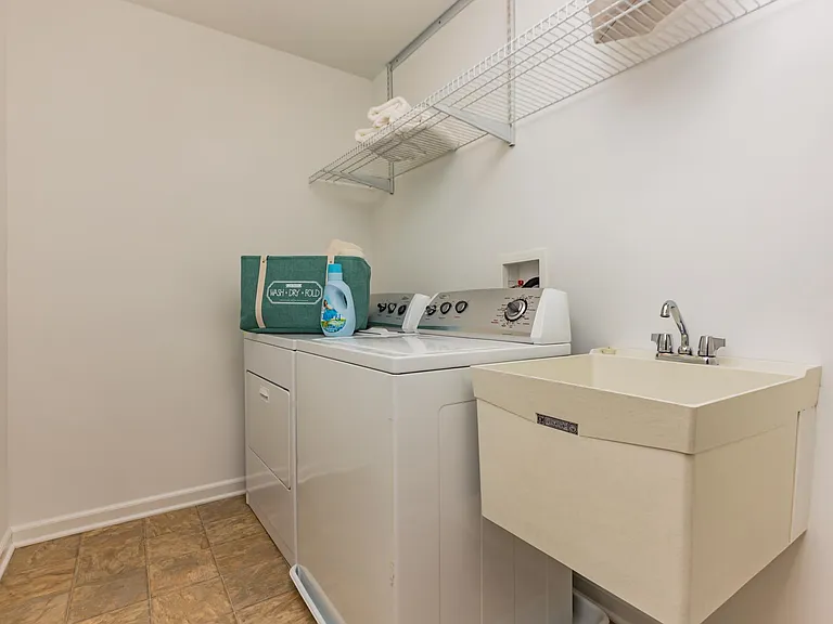 United Communities, Military Housing — Photo 128