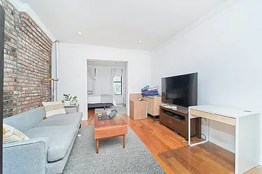 Rented by Living New York