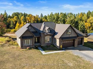 450 Davis Side Rd, Beckwith, ON K7A4S7