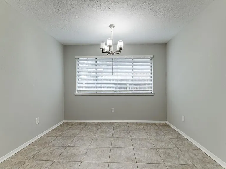 7218 Ridgeberry Dr — Photo 11