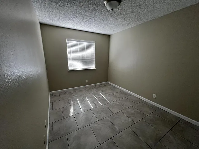 6941 Appleton Dr — Photo 19