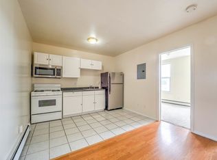 135 Cambridge Ave APT 3, Jersey City, NJ 07307