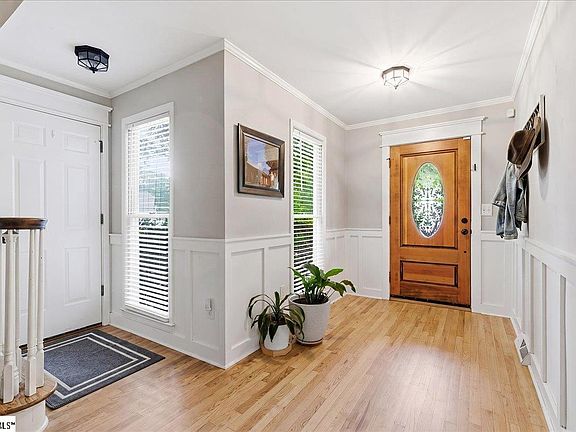 5th image of 307 Wappoo Ln