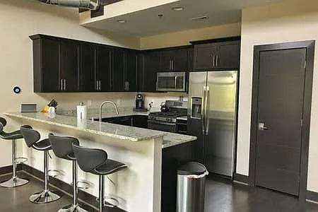 1344 N Main St #201 Photo 1