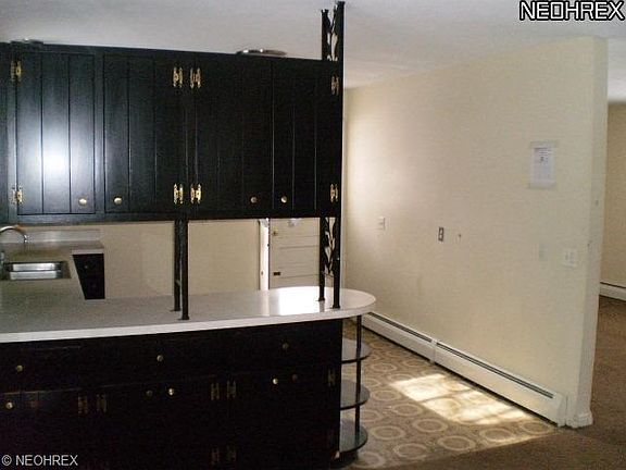 4th image of 6151 Mentor Park Blvd