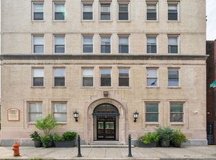 Delancey Place, Philadelphia, PA 19103