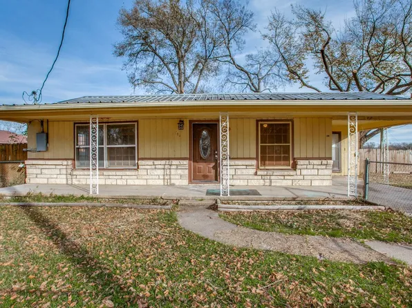 911 Clark St, Greenville, TX 75401